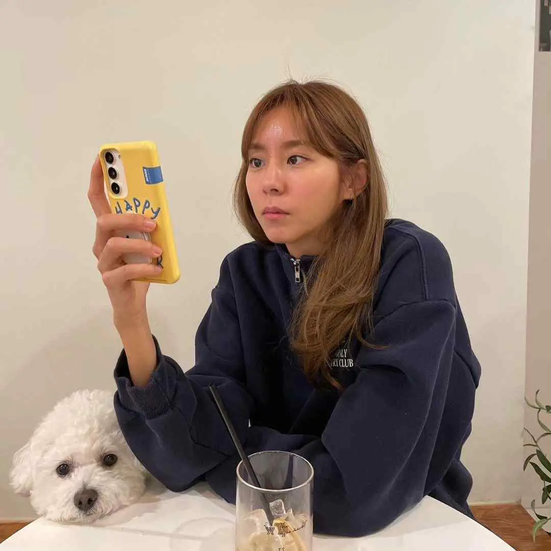 Uee - uee-sexy-12.webp